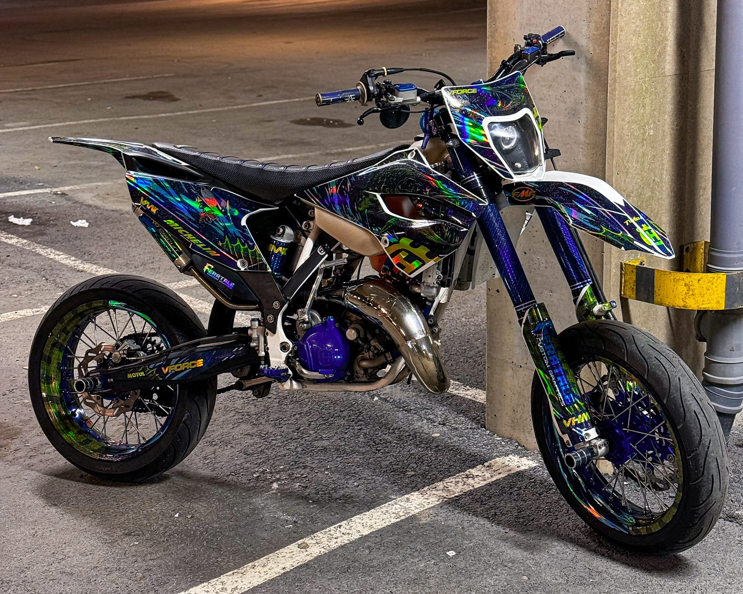 Full Custom - Graphic kits