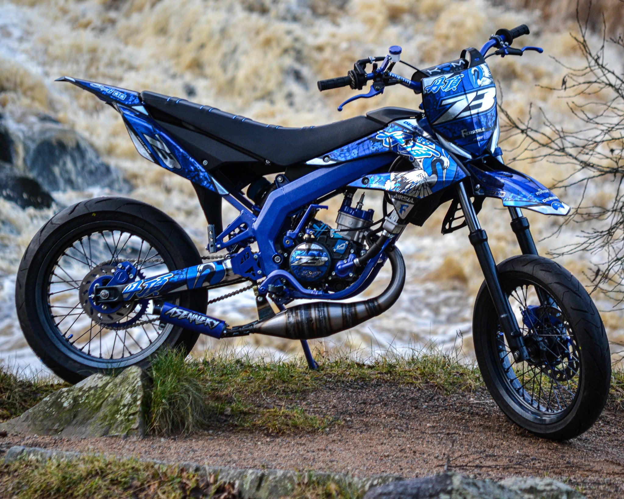 Limited Custom Graphic Kit - Mantsuri