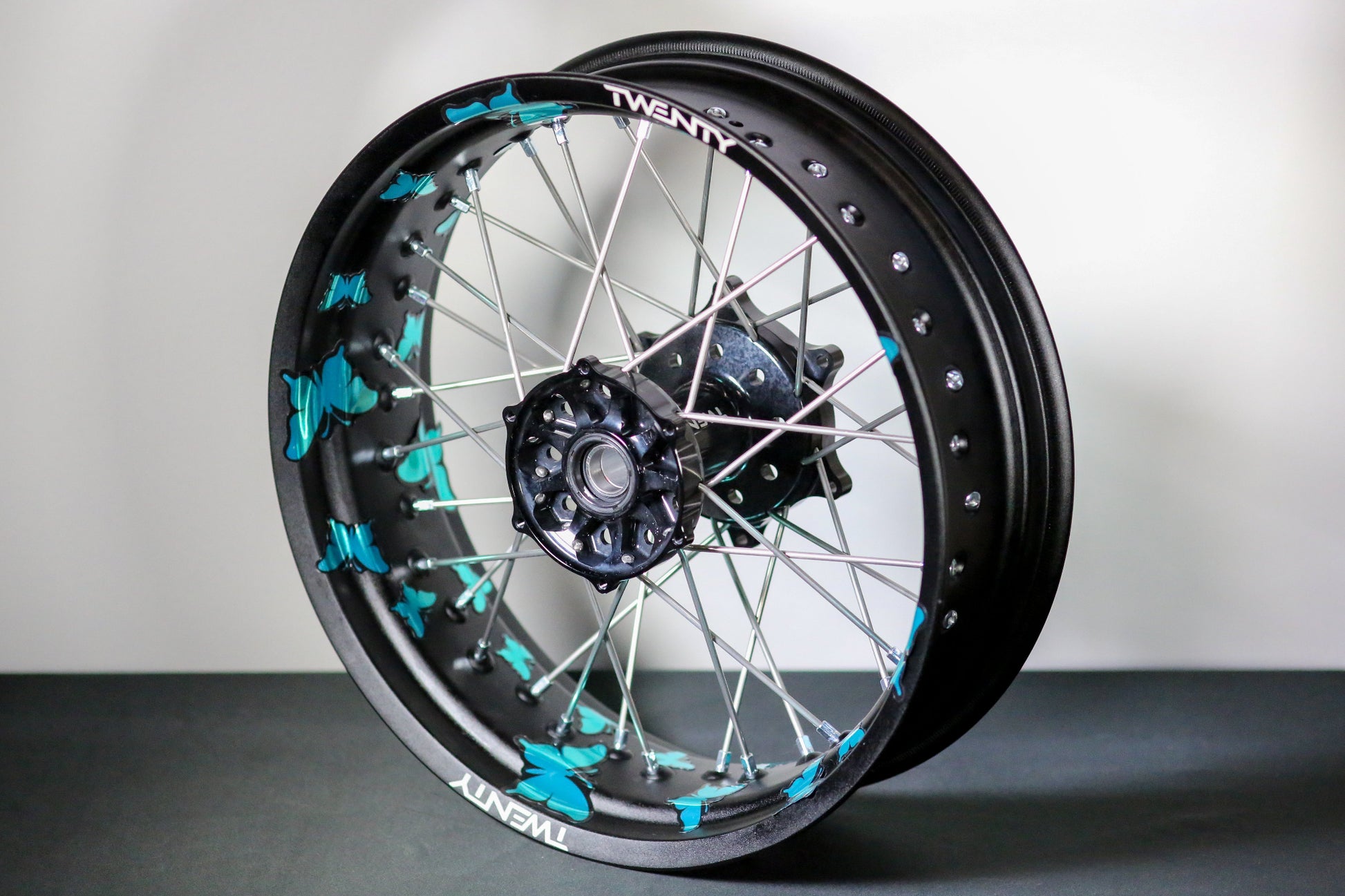 Wheel_Stickerpack_Butterfly_Blue